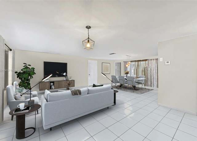 Property at 670 Blue Ln, Port Charlotte, FL 33952, 3 beds, 2 baths