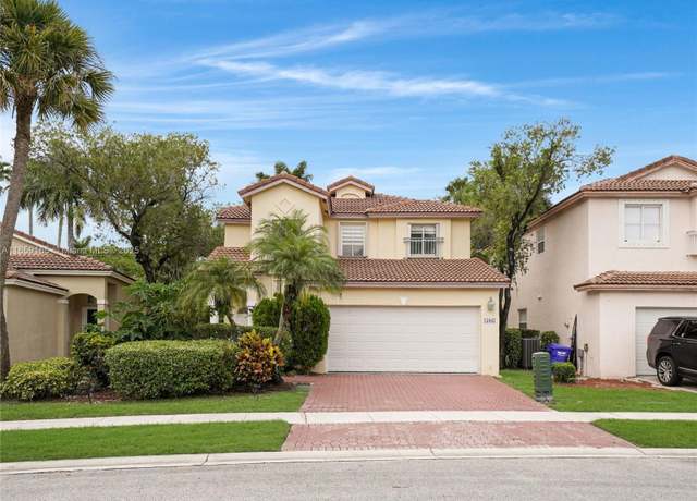 Property at 15867 SW 16th St, Pembroke Pines, FL 33027, 4 beds, 2.5 baths