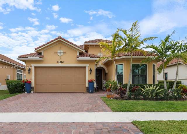 Property at 11812 S Cantal Cir S, Parkland, FL 33076, 3 beds, 2.5 baths