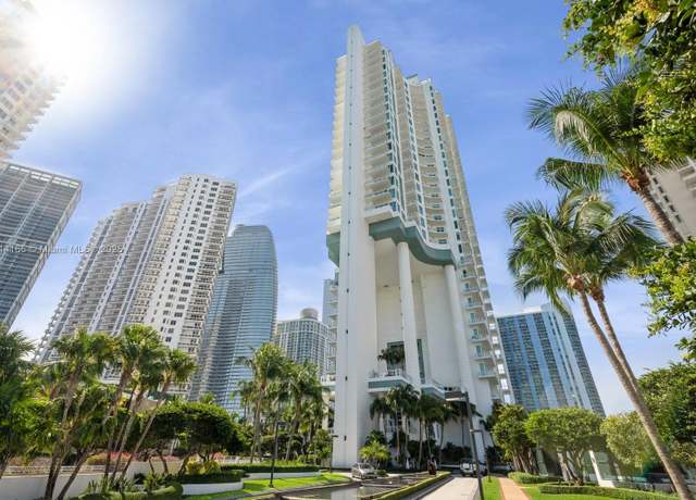 Property at 900 Brickell Key Blvd #1702, Miami, FL 33131, 2 beds, 2.5 baths