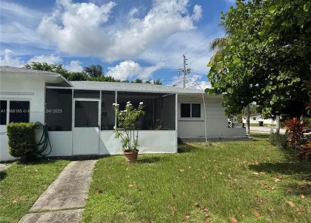 Property at 1691 NE 177th St, North Miami Beach, FL 33162, 4 beds, 3 baths