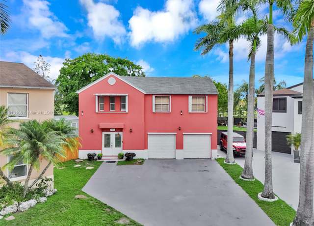 Property at 11953 SW 268th Ter, Homestead, FL 33032, 4 beds, 3 baths