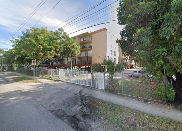 Property at 1910 W 56th St #3321, Hialeah, FL 33012, 2 beds, 1 bath