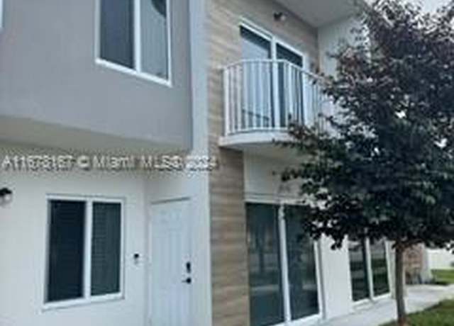 Property at 25779 SW 144th Ave #25779, Homestead, FL 33032, 4 beds, 3.5 baths