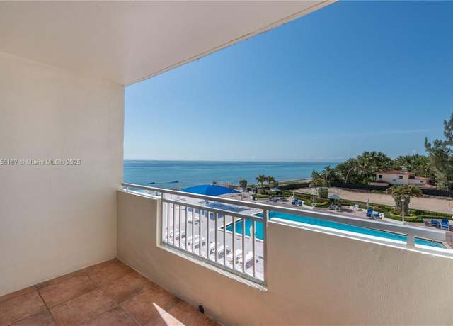 Property at 3180 S Ocean Dr #310, Hallandale Beach, FL 33009, 2 beds, 2 baths