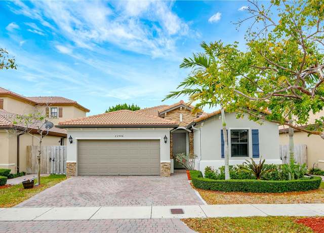 Property at 23906 SW 116th Ct, Homestead, FL 33032, 4 beds, 3 baths