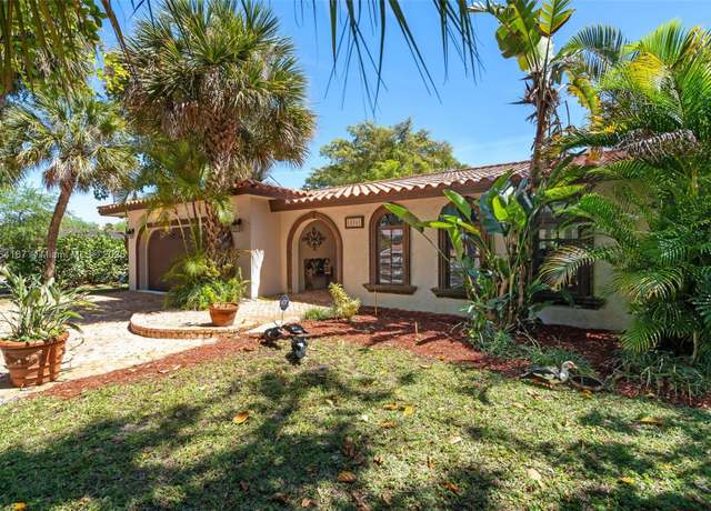 Property at 14841 Dade Pine Ave, Miami Lakes, FL 33014, 3 beds, 2 baths