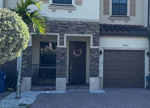 Property at 11420 SW 252nd St, Homestead, FL 33032, 4 beds, 2.5 baths