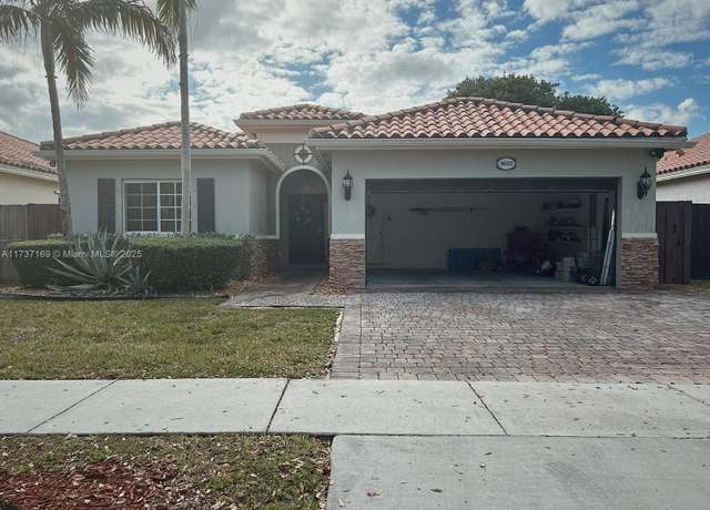 Property at 1620 NE 36th Ave, Homestead, FL 33033, 3 beds, 2 baths