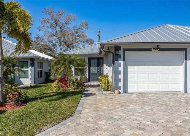Property at 158 Village Cir #14, La Belle, FL 33935, 2 beds, 2 baths