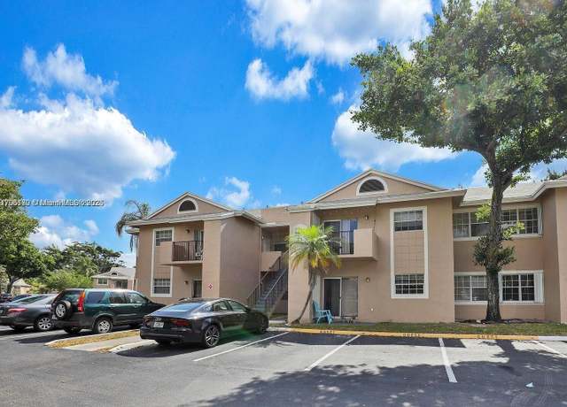 Property at 2361 NW 96th Ter Unit 18A, Pembroke Pines, FL 33024, 2 beds, 2 baths
