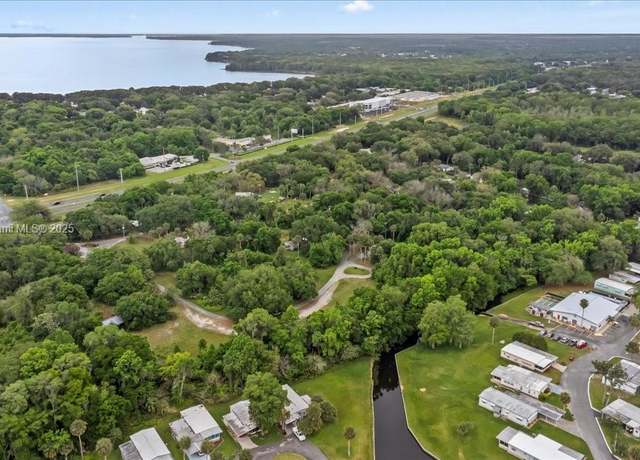 Property at 1712 Connell Rd, Other City - In The State Of Florida, FL 34748