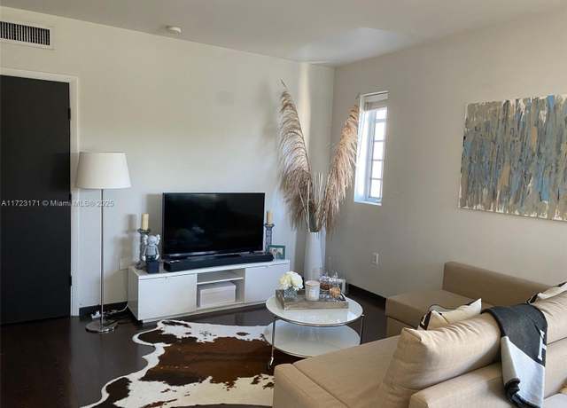 Property at 435 21st St #307, Miami Beach, FL 33139, 1 bed, 1 bath