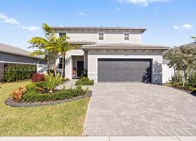 Property at 14823 SW 163rd Ter, Miami, FL 33187, 4 beds, 2.5 baths