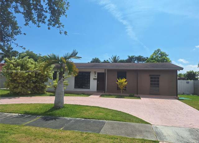 Property at 9384 SW 184th Ter, Cutler Bay, FL 33157, 5 beds, 3 baths