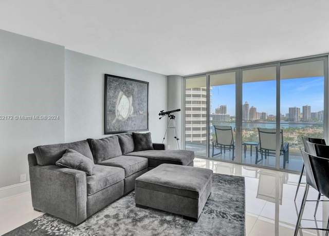 Property at 2800 Island Blvd #1205, Aventura, FL 33160, 2 beds, 2 baths