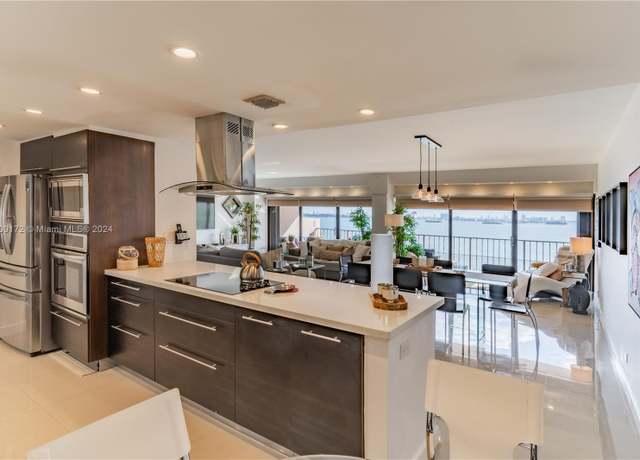 Property at 1800 NE 114th St #1105, Miami, FL 33181, 2 beds, 3 baths