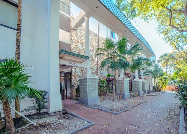 Property at 2924 Day Ave Ph 4N, Miami, FL 33133, 2 beds, 2 baths