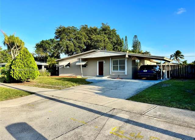 Property at 3800 SW 31st Dr, West Park, FL 33023, 3 beds, 1 bath