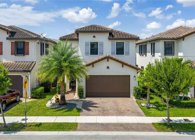 Property at 3345 W 95th Ter, Hialeah, FL 33018, 3 beds, 2.5 baths