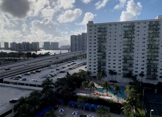 Property at 19370 Collins Ave #1008, Sunny Isles Beach, FL 33160, 1 bed, 1.5 baths