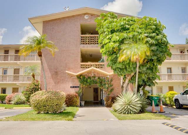 Property at 16801 NE 13th Ave #202, Miami, FL 33162, 2 beds, 1 bath