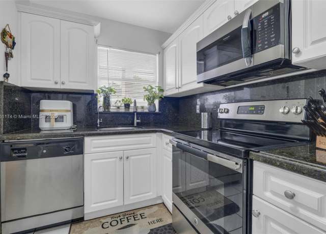 Property at 2651 E Sunrise Lakes Dr #104, Sunrise, FL 33322, 2 beds, 2 baths