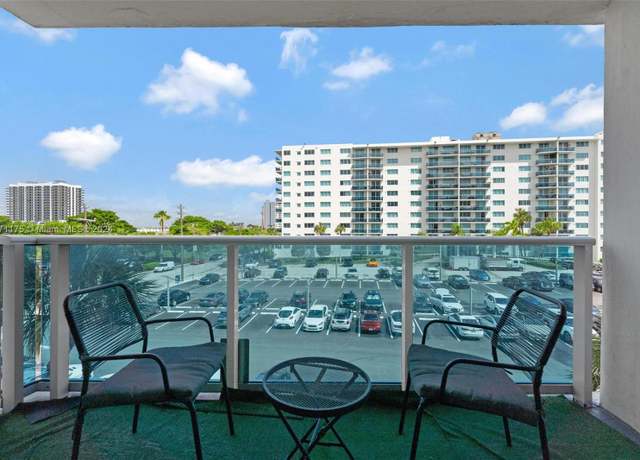 Property at 7501 E Treasure Dr Unit 3M, North Bay Village, FL 33141, 2 beds, 1 bath