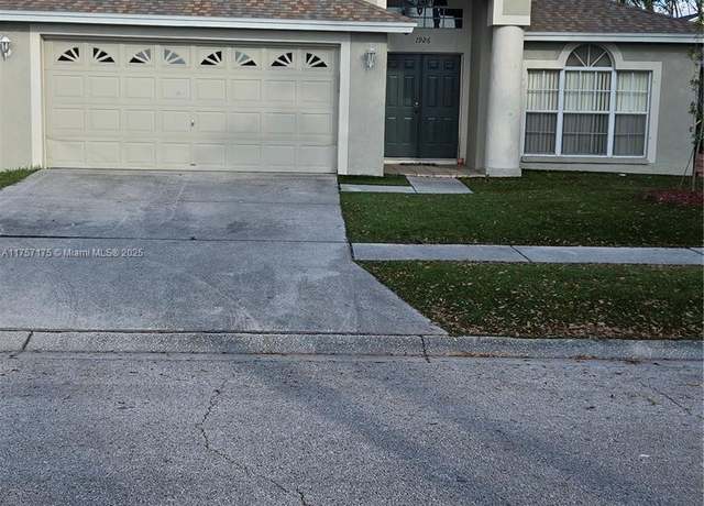 Property at 1926 Sedgefield St, Brandon, FL 33511, 3 beds, 2 baths