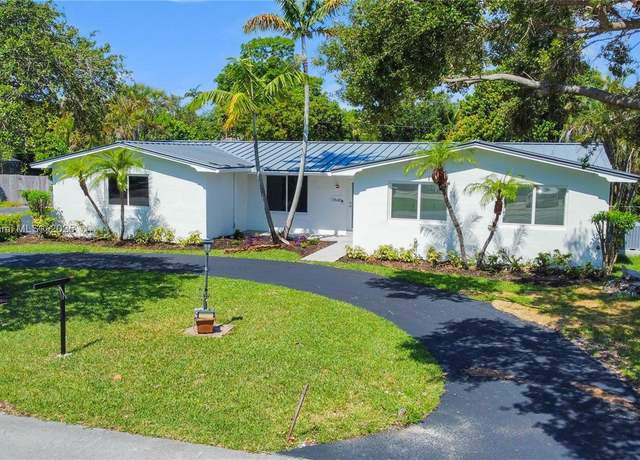 Property at 17640 SW 84th Ct, Palmetto Bay, FL 33157, 3 beds, 2 baths