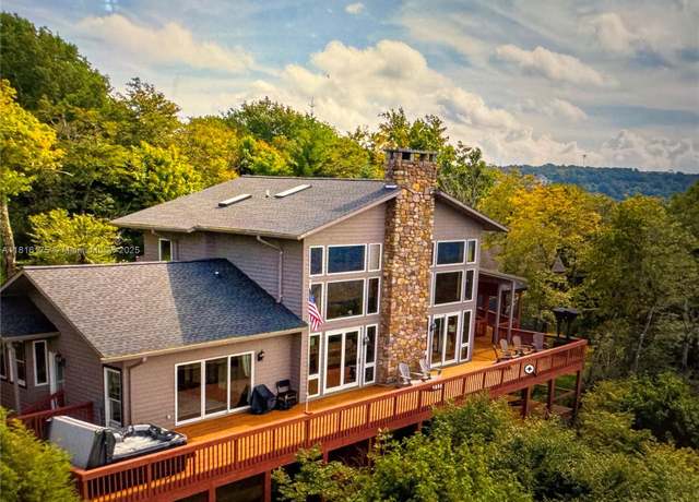Property at 200 Summit Lodge Rd, ,, NC 28604, 5 beds, 4.5 baths