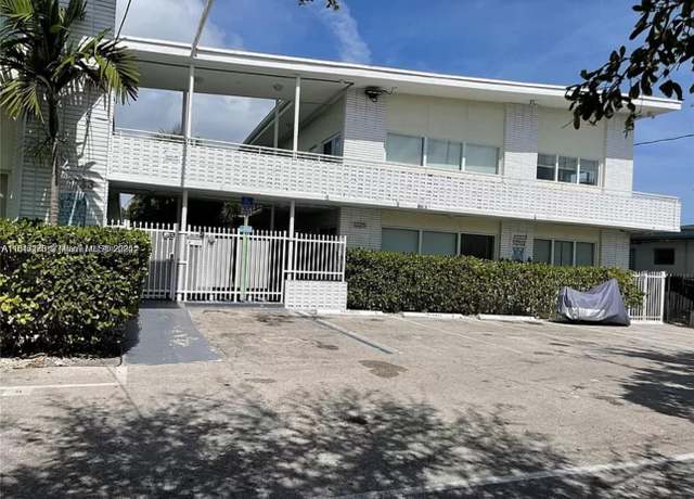 Property at 1225 Marseille Dr #18, Miami Beach, FL 33141, 1 bed, 1 bath