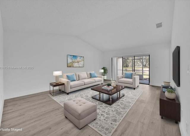 Property at 30 Buck Cir, FL 33844, 2 beds, 2 baths