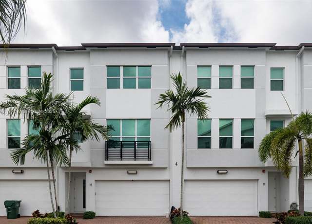 Property at 2900 NE 12th Ter #14, Oakland Park, FL 33334, 3 beds, 3 baths
