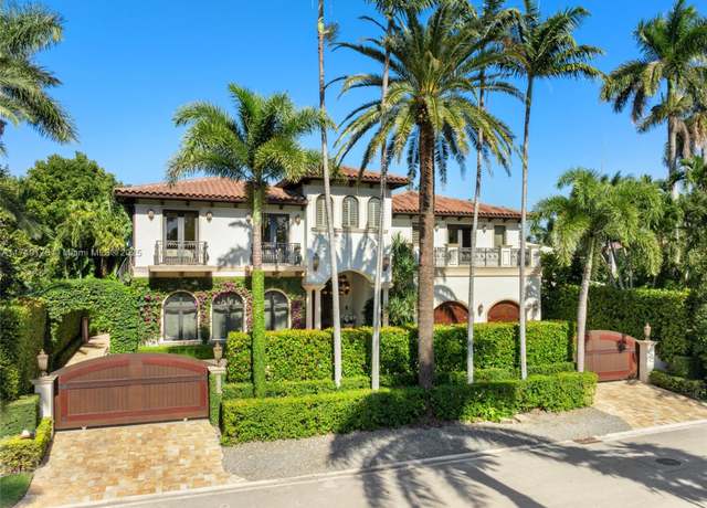 Property at 1535 W 27th St, Miami Beach, FL 33140, 9 beds, 9.5 baths
