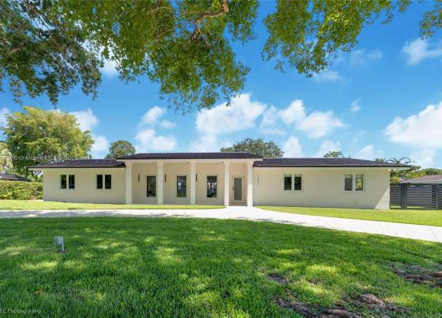Property at 7843 SW 166th St, Palmetto Bay, FL 33157, 3 beds, 2 baths