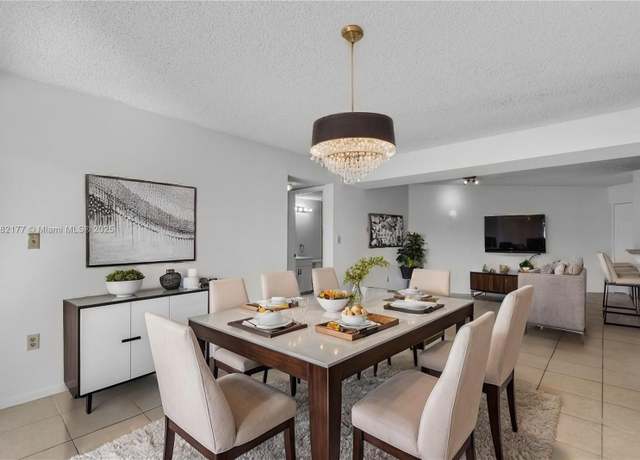 Property at 6272 NW 186th St #211, Hialeah, FL 33015, 2 beds, 2 baths