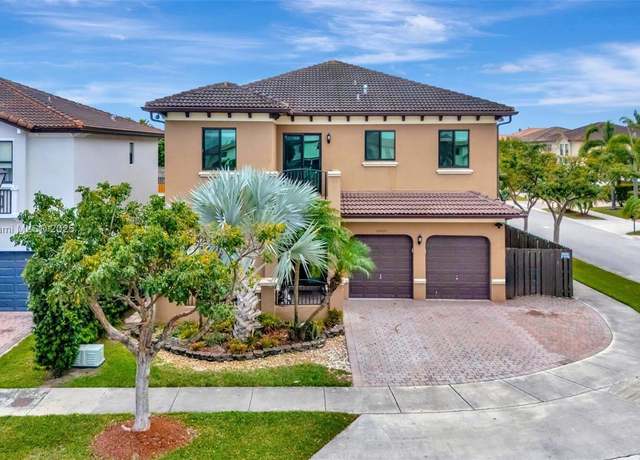 Property at 10420 SW 229th Ln, Miami, FL 33190, 5 beds, 3 baths