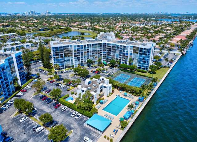 Property at 1000 Parkview Dr #811, Hallandale Beach, FL 33009, 1 bed, 1 bath