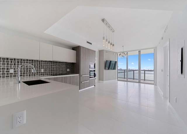 Property at 2900 NE 7 Ave #3605, Miami, FL 33137, 2 beds, 3 baths