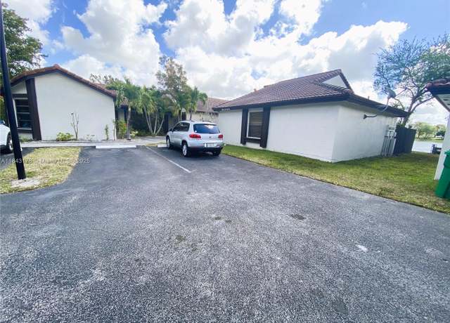 Property at 4825 SW 152nd Ct Unit 29H, Miami, FL 33185, 2 beds, 2 baths