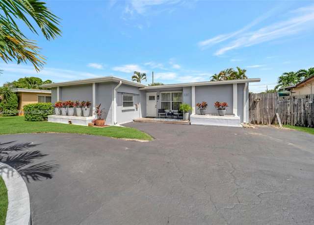 Property at 6361 Liberty St, Hollywood, FL 33024, 3 beds, 2 baths