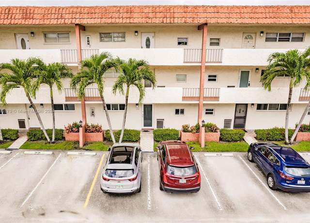 Property at 411 S Hollybrook Dr #108, Pembroke Pines, FL 33025, 2 beds, 2 baths