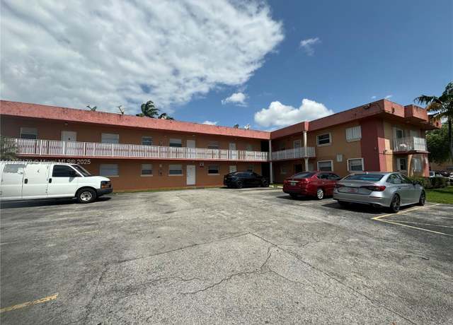 Property at 1245 W 24th St #217, Hialeah, FL 33010, 2 beds, 1 bath