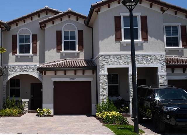 Property at 12309 NW 24th Pl, Miami, FL 33167, 3 beds, 2.5 baths