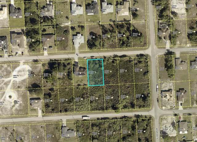 Property at 3307 27th St SW, Lehigh Acres, FL 33976