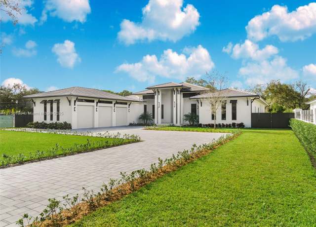 Property at 7110 SW 82 Ave, Miami, FL 33143, 5 beds, 5 baths