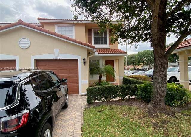 Property at 22159 Majestic Woods Way, Boca Raton, FL 33428, 3 beds, 2.5 baths