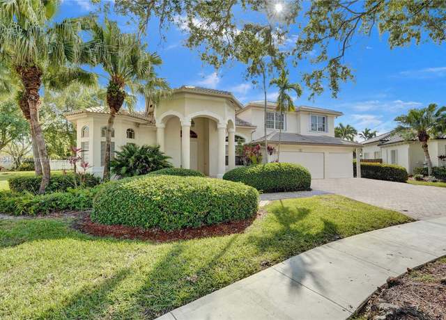 Property at 1951 NW 167th Ter, Pembroke Pines, FL 33028, 5 beds, 5 baths