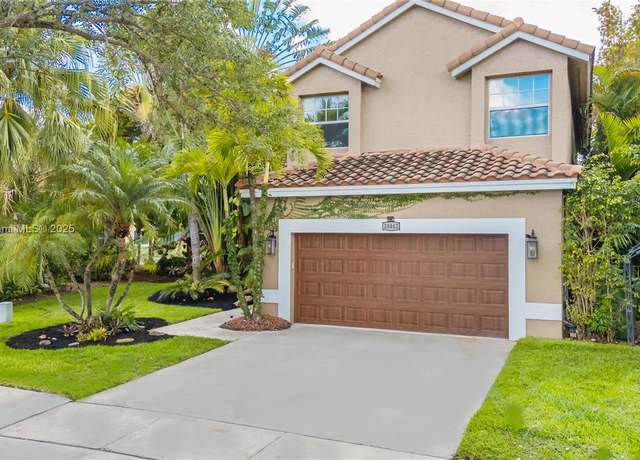 Property at 18442 NW 12th St, Pembroke Pines, FL 33029, 5 beds, 3 baths